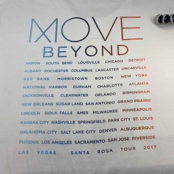 Julianne & Derek Hough MOVE BEYOND (Live On Tour) - Picture 6 of 8